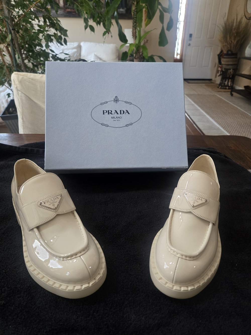 Prada Women's Cream Patent Leather Loafers Size 11/42 EUC - WORN ONCE